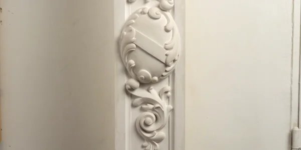 Budapesti neoreneszánsz kapu pilaszterének másolata