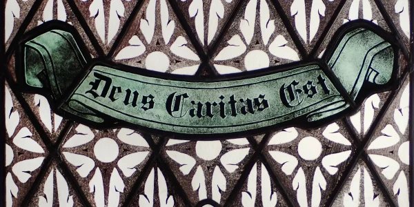 Szalagos felirat terülő mintával