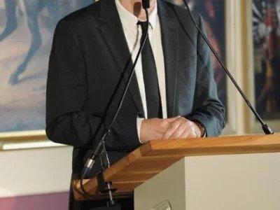 „Művészet és iparosság” – előadások a művészi igényű kézműves mesterségek tárgykörében – konferencia-beszámoló